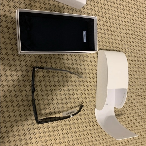 Prada PR 17WS SUNGLASSES - Picture 6 of 8